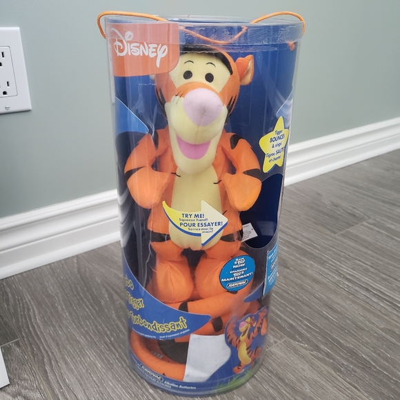 🆕 Turbo Tail Tigger - Fisher Price - Picture 2 of 9